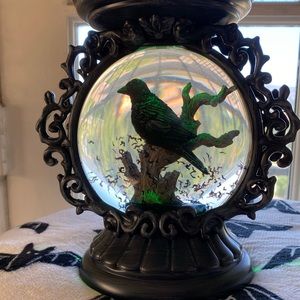 Bath and Body Halloween Raven Globe